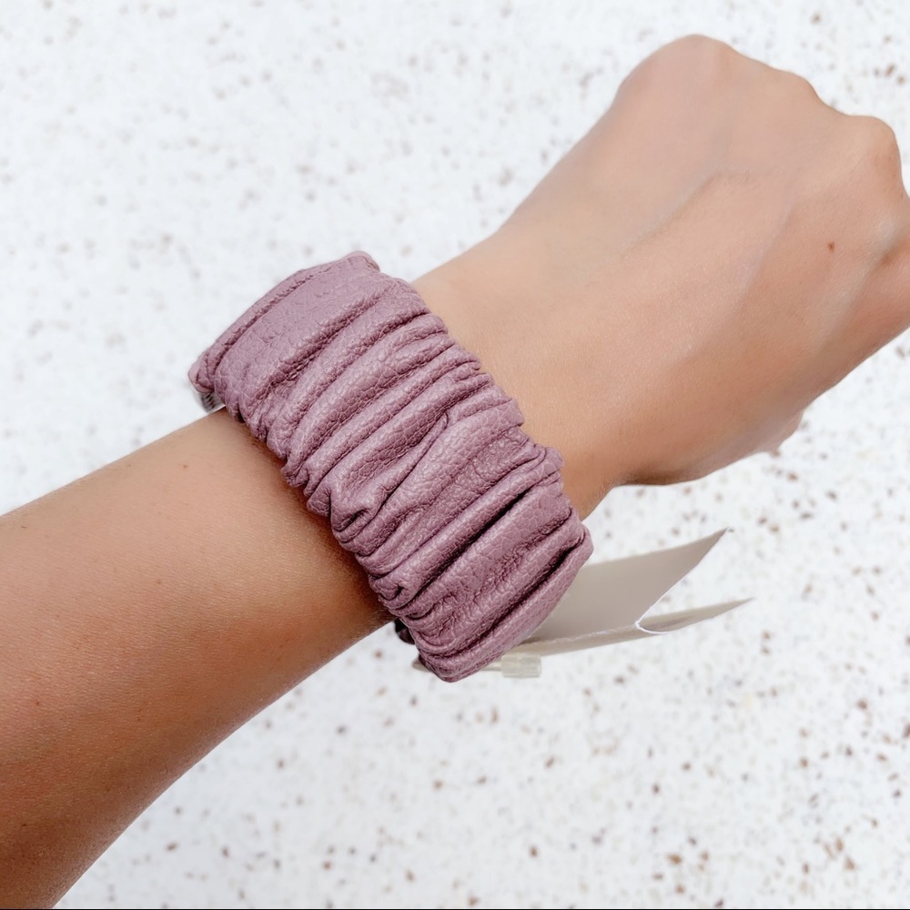 NWT Authentic Burberry Ruffled Leather Bracelet​